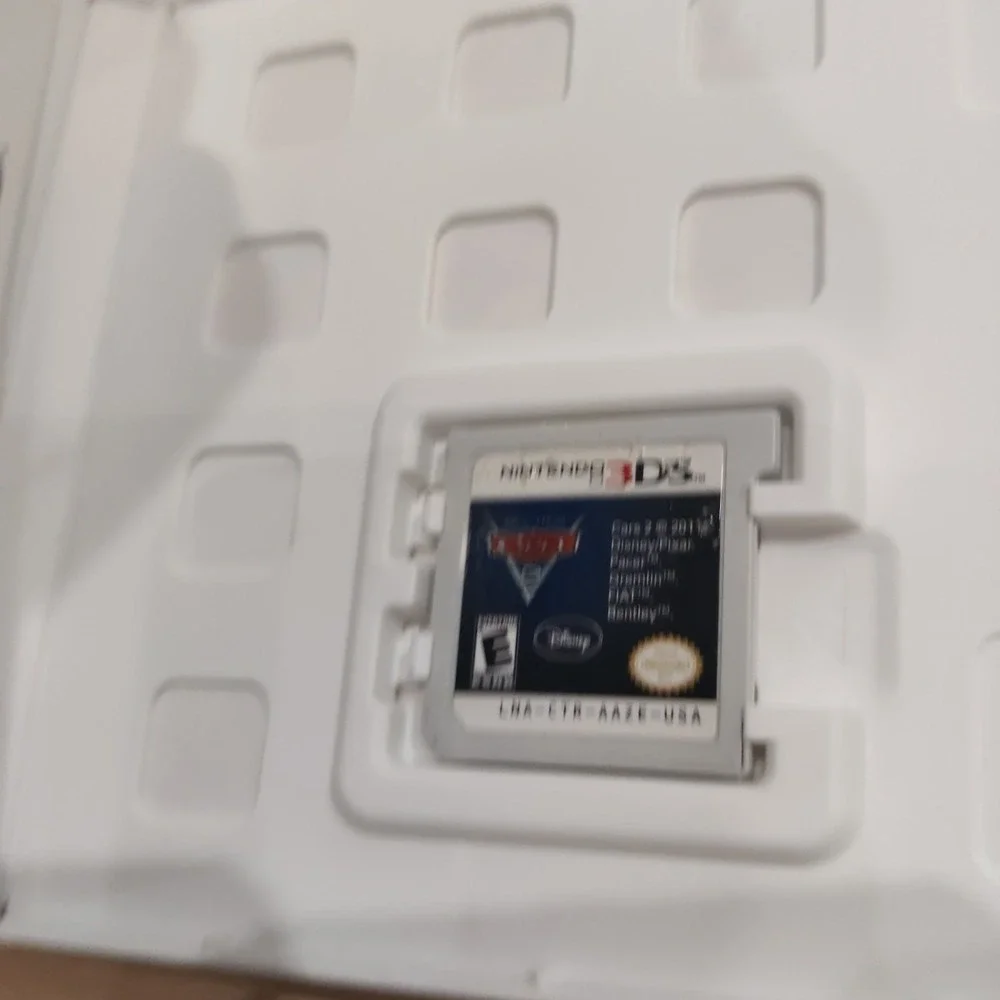 Cars 2: The Video Game (Nintendo 3DS, 2011)